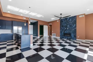 Photo #6: 6970659 Listing 