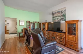 Photo #3: 6970671 Listing 