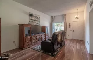 Photo #4: 6970671 Listing 