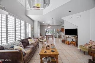 Photo #5: 6970935 Listing 