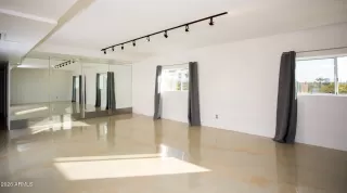 Photo #1: 6971020 Listing 