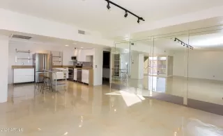 Photo #4: 6971020 Listing 