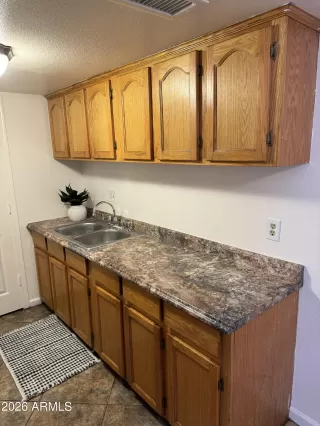 Photo #3: 6971052 Listing 