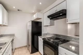 Photo #5: 6971160 Listing 