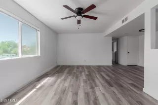 Photo #4: 6971285 Listing 