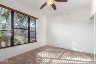 Photo #6: 6971304 Listing 