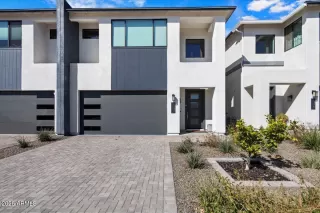 Primary Photo for MLS#: 6971424