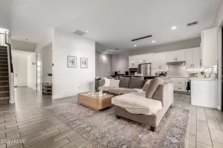 Photo #4: 6971424 Listing