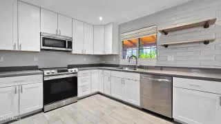 Photo #5: 6971524 Listing 