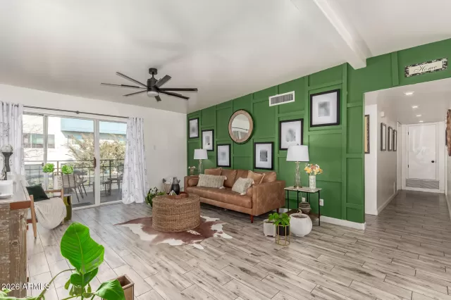 MLS: 6971616 Condo For Sale