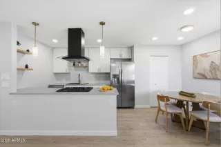 More Details about MLS # 6971794 : 1622 E CAMPBELL AVENUE P#P