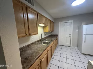 Photo #4: 6971816 Listing