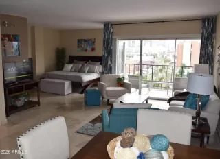 More Details about MLS # 6971924 : 805 N 4TH AVENUE 606#606