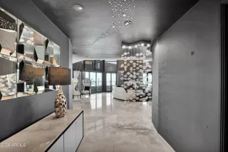 Photo #2: 6971963 Listing 