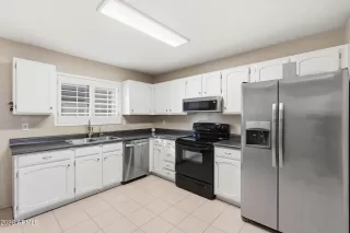 Photo #4: 6972010 Listing 