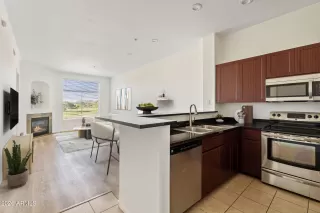 Photo #3: 6972027 Listing 