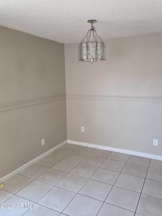 Photo #2: 6972066 Listing