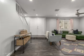 Photo #3: 6972083 Listing 