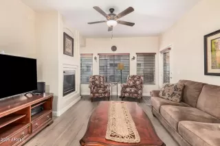 Photo #3: 6972096 Listing