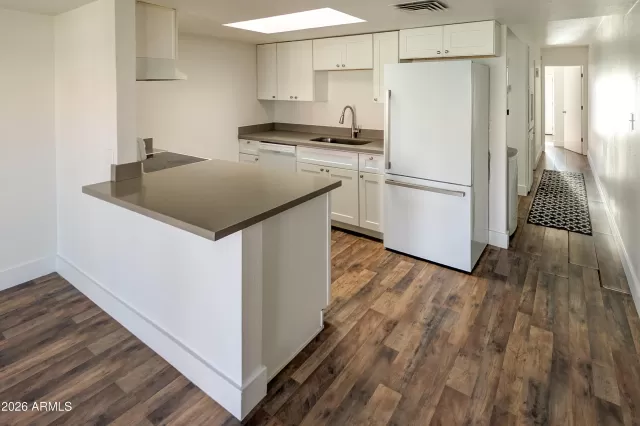 MLS: 6972107 Condo For Sale