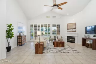 Photo #1: 6972172 Listing