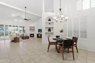 Photo #6: 6972172 Listing