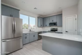 Photo #1: 6972213 Listing