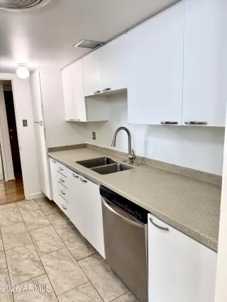 Photo #6: 6972306 Listing 