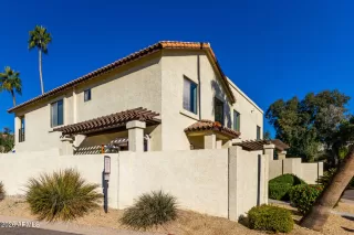 Photo #3: 6972343 Listing