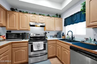 Photo #1: 6972372 Listing 