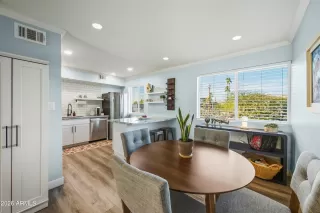 Photo #6: 6972520 Listing