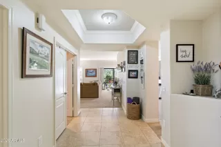 Photo #4: 6972568 Listing