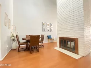 Photo #3: 6972595 Listing