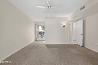 Photo #6: 6972619 Listing 