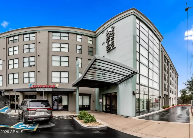 MLS: 6972816 Condo For Sale