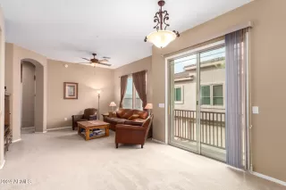 Photo #5: 6972825 Listing 