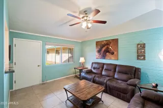 Photo #3: 6972835 Listing 