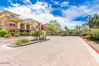 Photo #3: 6972990 Listing 