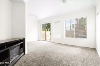 Photo #4: 6973033 Listing