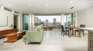 Photo #2: 6973194 Listing 