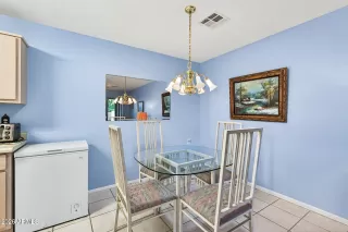 Photo #5: 6973223 Listing 