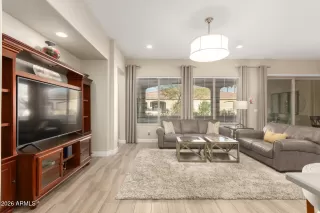 Photo #1: 6973266 Listing 