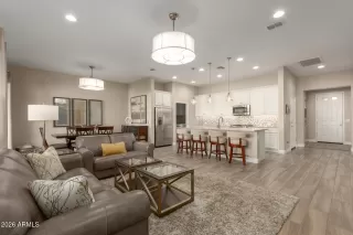 Photo #2: 6973266 Listing 