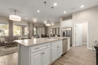 Photo #5: 6973266 Listing 