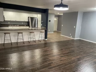 Photo #1: 6973270 Listing