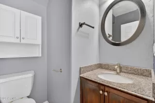 Photo #4: 6973270 Listing