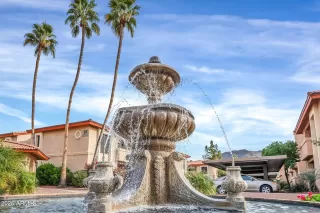 Photo #5: 6973355 Listing 