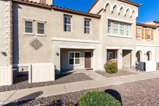 Photo #2: 6973359 Listing 