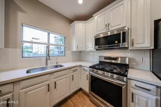 Photo #2: 6973445 Listing 