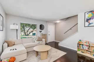 Photo #4: 6973470 Listing 